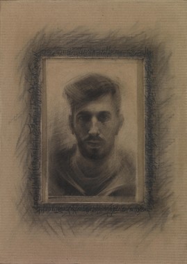 «Πορτρέτο νέου» 2015, μολύβι-κάρβουνο σε χαρτόνι, 60,7 Χ 42,7 εκ., αρ. κτ. 2026
