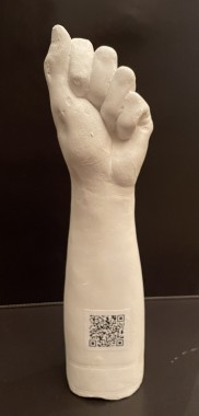 Αραιώνοντας το κοπάδι, 2023, Γύψος, 30 x 7 x 6 εκ., αρ. κτ. 4089