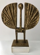 Αγγελος, γλυπτό μπρούτζος (πολλαπλό), 16.2 x 14.4 x 4.7 εκ., αρ. κτ. 3873